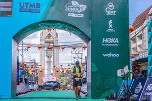 BIB: 182
                            <button type="button" onclick="openModal(21776739)" class="btn btn-primary btn-sm float-right btn-popup" data-toggle="modal" data-target=".modal-high-quality">
                        <i class="fas fa-shopping-cart"></i> Add to Cart
                    </button>
                                            <button type="button" onclick="isThisMe(21776739, true)" class="btn btn-success btn-sm float-right btn-popup btn-isme hidden" data-toggle="tooltip" data-placement="bottom" title="นี่คือรูปของคุณใช่ไหม คลิกที่นี่เพื่อเอาเข้าอัลบั้ม">
                        <i class="fas fa-plus"></i> Add to album
                    </button>
                    <button type="button" onclick="isThisMe(21776739, false)" class="btn btn-warning btn-sm float-right btn-popup btn-isnotme hidden">
                        <i class="fas fa-ban"></i> Remove from album
                    </button>